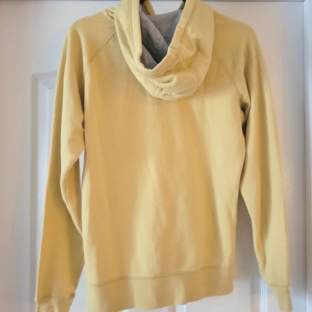The North Face Yellow Hooded Sweatshirt Medium Cotton Polyester Winter Layer - Picture 2 of 9